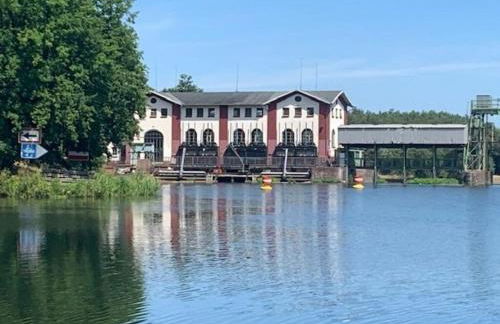 Amazing Holiday Home Near the Lake - Foto 51