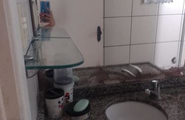 Quarto cama Casal, Vista para o mar, próximo a FMO, Centro Histórico, shopping Patteo - AR CONDICIONADO - Foto 24