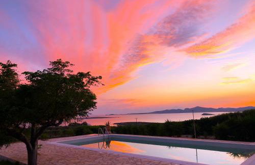 Paros Afrodite Luxury Villas - Photo 8