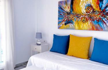 SUNNY HOUSE AT THE BEACH infinity pool shared - Foto 28