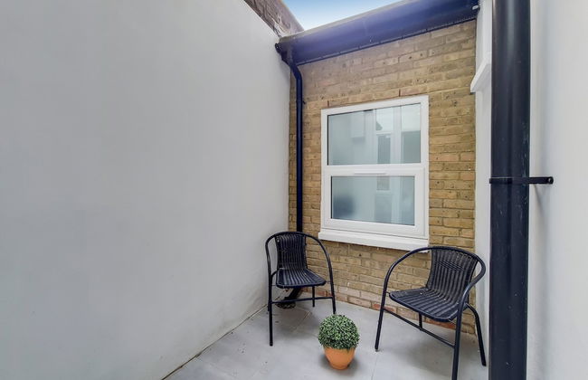 Lovely 1-bed Apartment in London With Courtyard - Foto 5