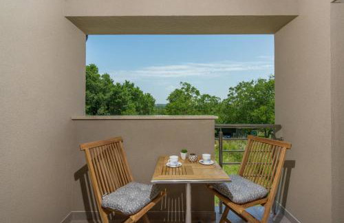 Dina Apartment - Photo 1