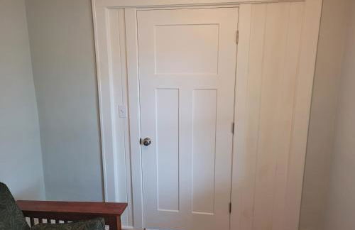 The Lily Pad on Benzie Blvd - Super Cute! - Foto 37