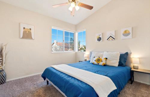 Pool-side Villa with Perfect Views - Foto 27