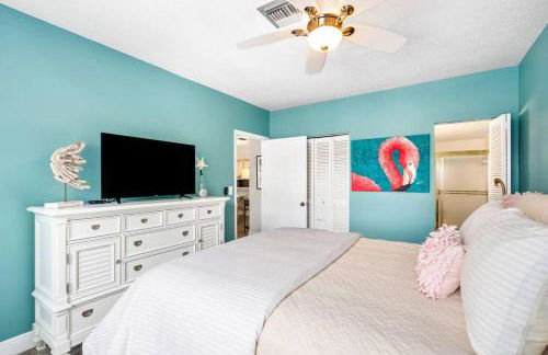 Island Time Oasis Pool Walk to Beach & Balcony - Foto 13