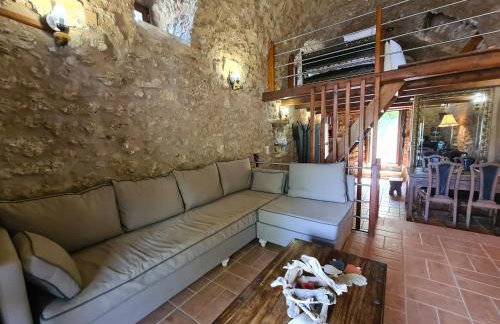 Pyrgos 1869 with Private Pool - Foto 21