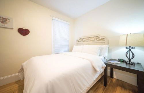 The Boston Rental - Multiple Floorplans - Foto 56