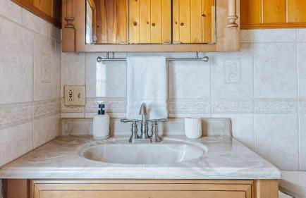 PoolHot Tub Firepit Near Hikes Shops Dining Cragswood Lodge by AvantStay - Foto 23