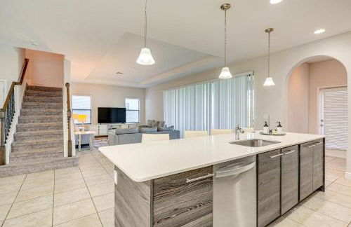 Near Disney and Legoland Spacious Poolside Oasis! - Foto 12