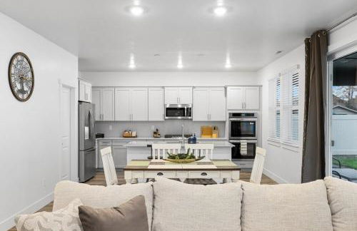 Creswell lane! Where luxury meets entertainment! - Foto 78