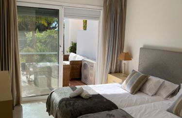 ALCAZABA beach - Photo 7