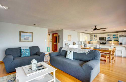 Cedar Creek Lakefront Vacation Rental with Pool - Foto 3