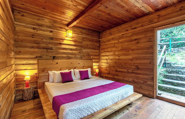 Alaya Stays Suro Woodbine Chalet Cottage - Foto 6