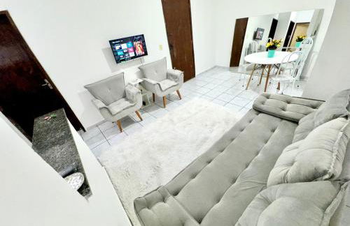 Apt3 Grande com 2 Quartos 2 cama-casal WIFI Smart TV Garagem a 1 min Rodoviaria - Foto 25