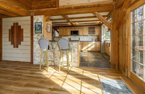 Luxury Lake House w Dock & Game Room - Photo 24