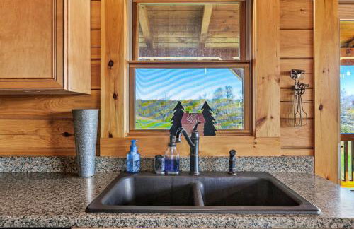 Private Lake Hot Tub Fire Pit 5 Min to Hollerwood - Foto 29