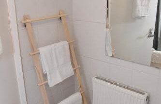 Barnsley Town Centre Apartment - Foto 12