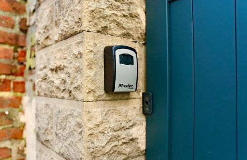 ValenStay - Logement Stade du Hainaut avec jardin - Foto 36