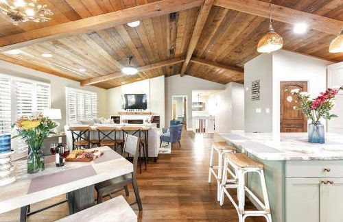 Luxury on Lake LBJ With Hot Tub Firepit & Boat Slip - Foto 26