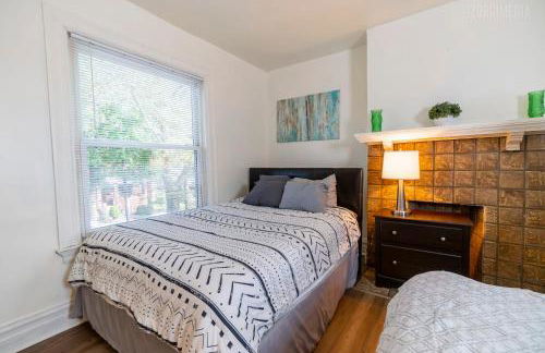 Stylish Apt - 2 Queen Bed - Easy Hospital Access - Foto 8