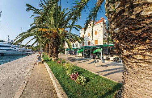 3 Bedroom Cozy Apartment In Cavtat - Foto 32
