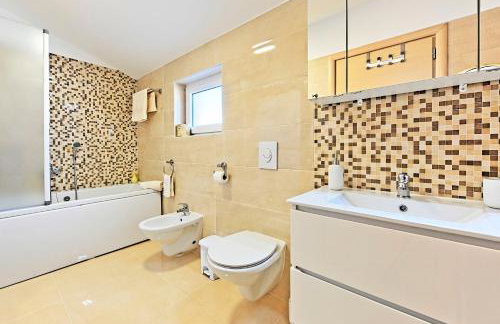 Casa Tara Three-Bedroom Holiday Home - Foto 32