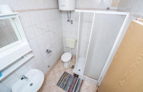 Cozy Apartment In Vidalici With Wifi - Foto 12