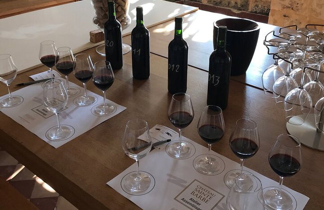 Blending workshop and tour of the chateau - Photo 2