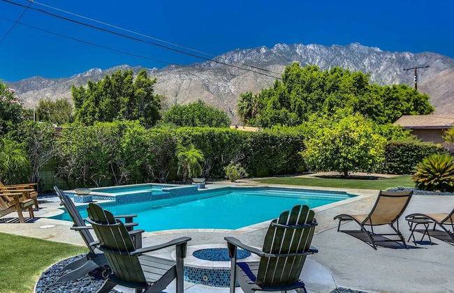 Relax at the 3BR Tranquil Oasis in Palm Springs - Foto 28