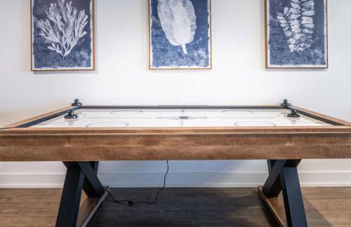 The Blue Sapphire 3BR 3BA Luxury Lakefront Home on Mineola Bay Stunning Views on Chain O Lakes - Photo 59