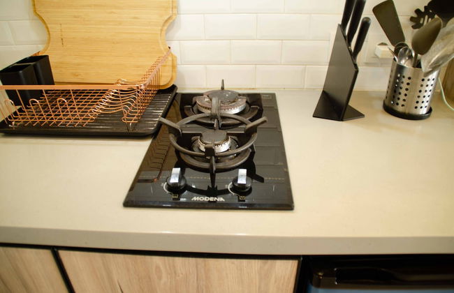 Simple and Cozy Living Studio Room at Poris 88 Apartment - Foto 5