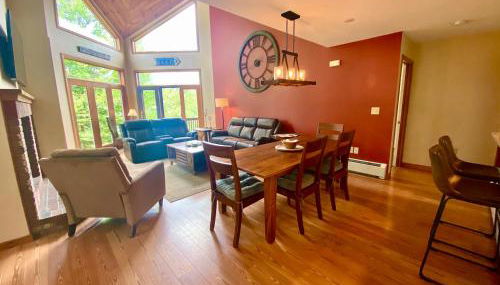 C13 Beautiful Bretton Woods ski-in ski-out townhouse for your family getaway to the White Mountains! - Foto 3