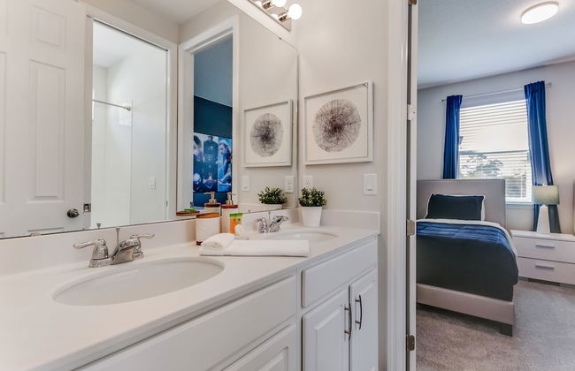 9 BD 6.5 BH With Game Room and Pool - Foto 50