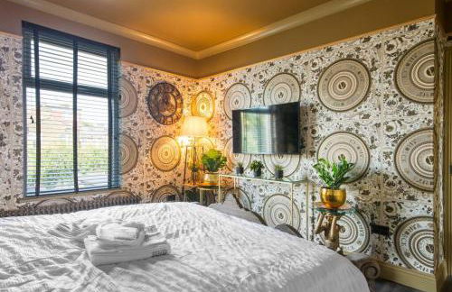 Lux Versace Pad Sleeps 10 Hot Tub, Cinema & Games Room - Foto 6