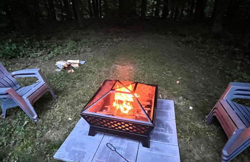 Ski Chalet w-Hot Tub, Only 3 min to Sunday River ski lifts! - Foto 16