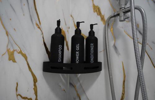 3BR Home Gem - sleeps 9 - Netflix - Near O2 & Greenwich Park - Foto 74