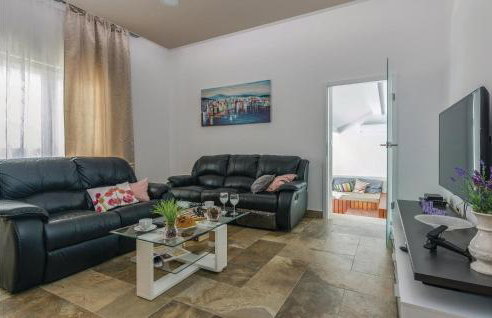 Awesome Home In Pridraga - Foto 35