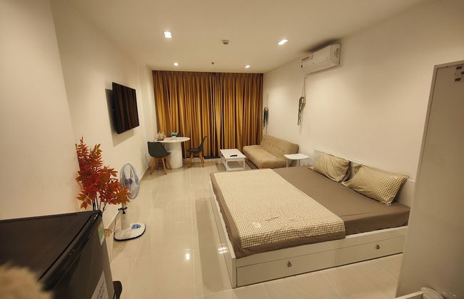 Luxury Apartment Sky Center - Photo 11