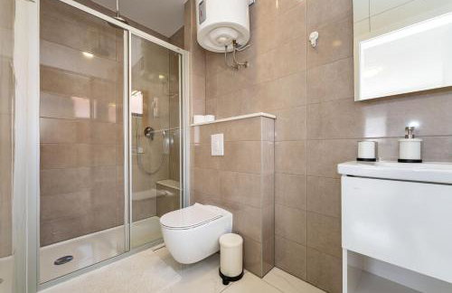 Villa Essenza Mare in Vodice with private pool & pet friendly - only 650 meters from the beach - Photo 37