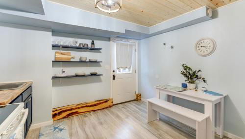 12 Mi to Beach! Cozy Cove with Patio in Newport - Foto 5