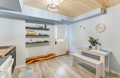 12 Mi to Beach! Cozy Cove with Patio in Newport - Foto 5