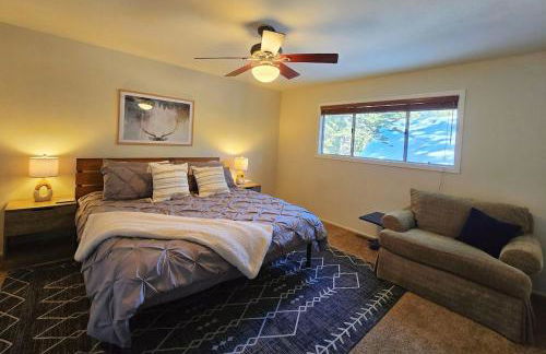 Chamberland retreat-Hot Tub, Pool Table, Movie & Ski - Photo 16