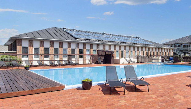 4 Person Holiday Park Home in Fano - Foto 3, Pool
