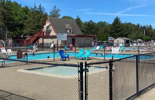 Serene Campground Getaway - Foto 33