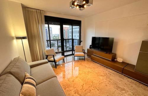 Amplio y Lujoso con vistas - Foto 15