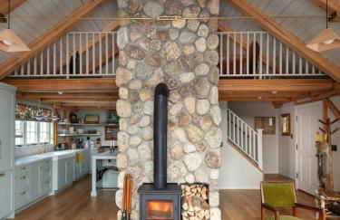 Post & Beam - Stunningly Designed Luxury Home with Pool & Hot Tub - Foto 10