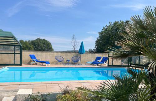 Charmante petite maison entre ville et campagne avec piscine - Photo 2