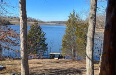 Lakeside Cabin Hot tub close to Ark Encounter - Foto 3