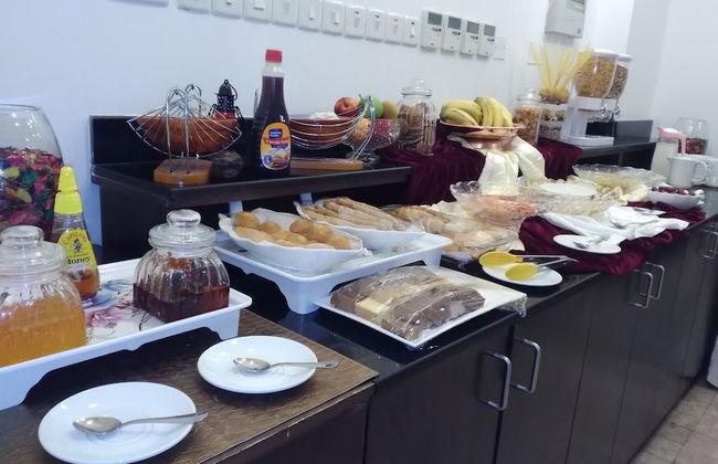 Pioneer Hotel Apartments - Foto 13