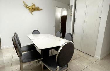 ARENA Center Town - Photo 8